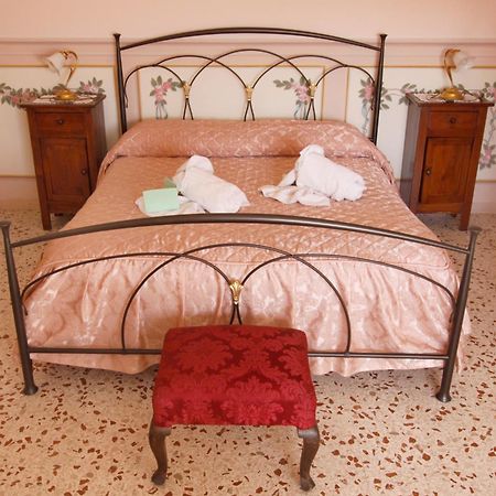 Bed&Breakfast 1912 Bed and Breakfast Fermo Kamer foto